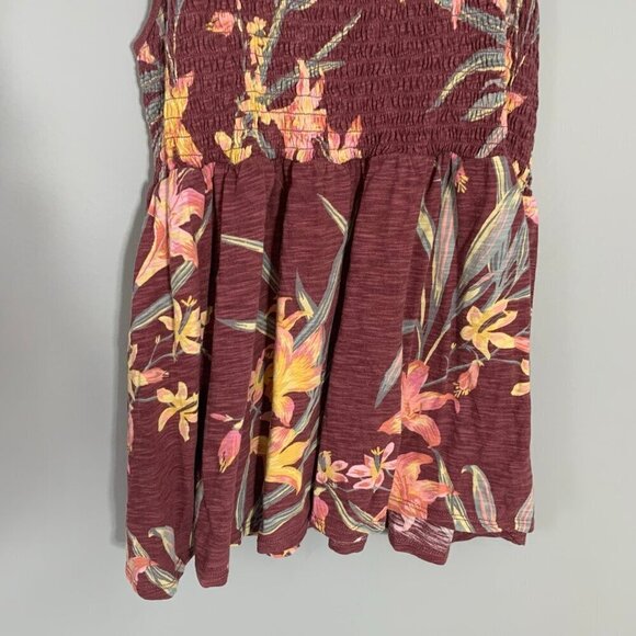 Torrid lightweight floral strappy flowy casual summer spring tank top - Picture 3 of 9